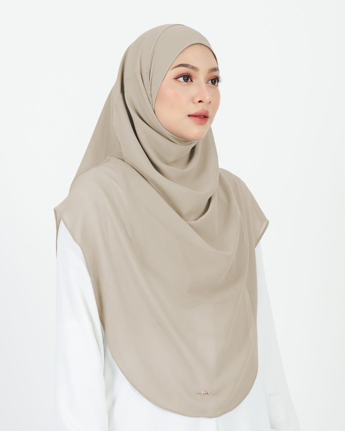 Tudung Sarung Instant Chiffon Lustia (XL) - Beige - Image 3