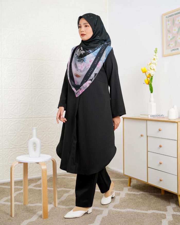 Blouse Sarima - Black - Image 3