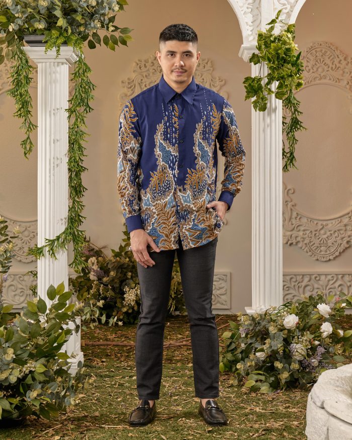 Kemeja Batik Sultan - Indra Navy Blue - Image 3