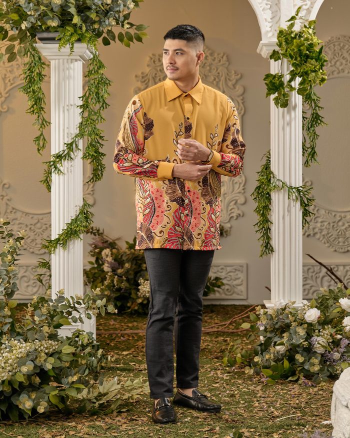 Kemeja Batik Sultan - Kayangan Mustard Gold - Image 2