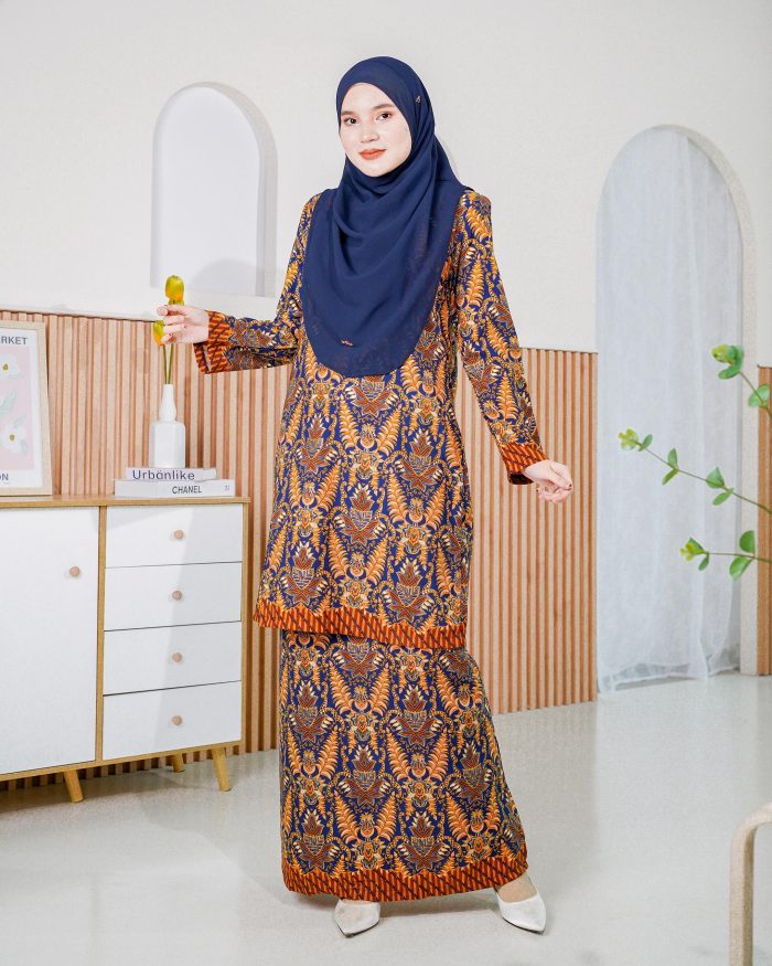 Baju Kurung Batik Safura - Blue Kirana