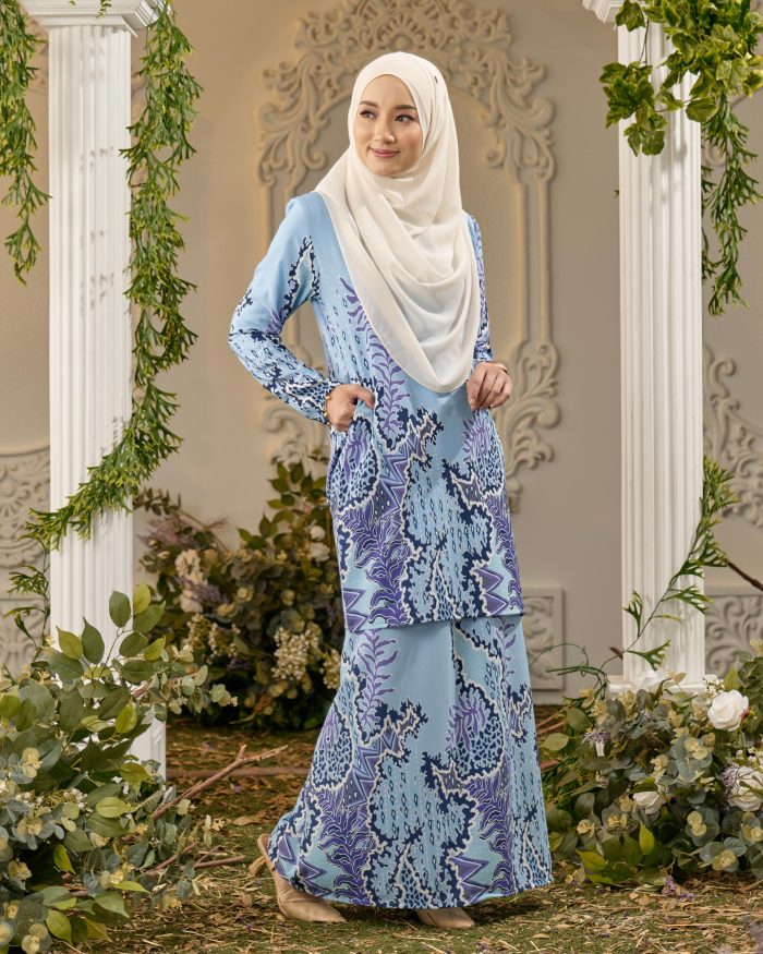 Baju Kurung Moden Batik Sultanah - Indra Baby Blue