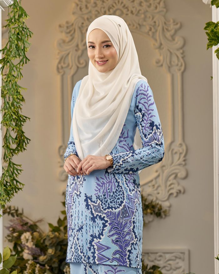 Baju Kurung Moden Batik Sultanah - Indra Baby Blue - Image 4