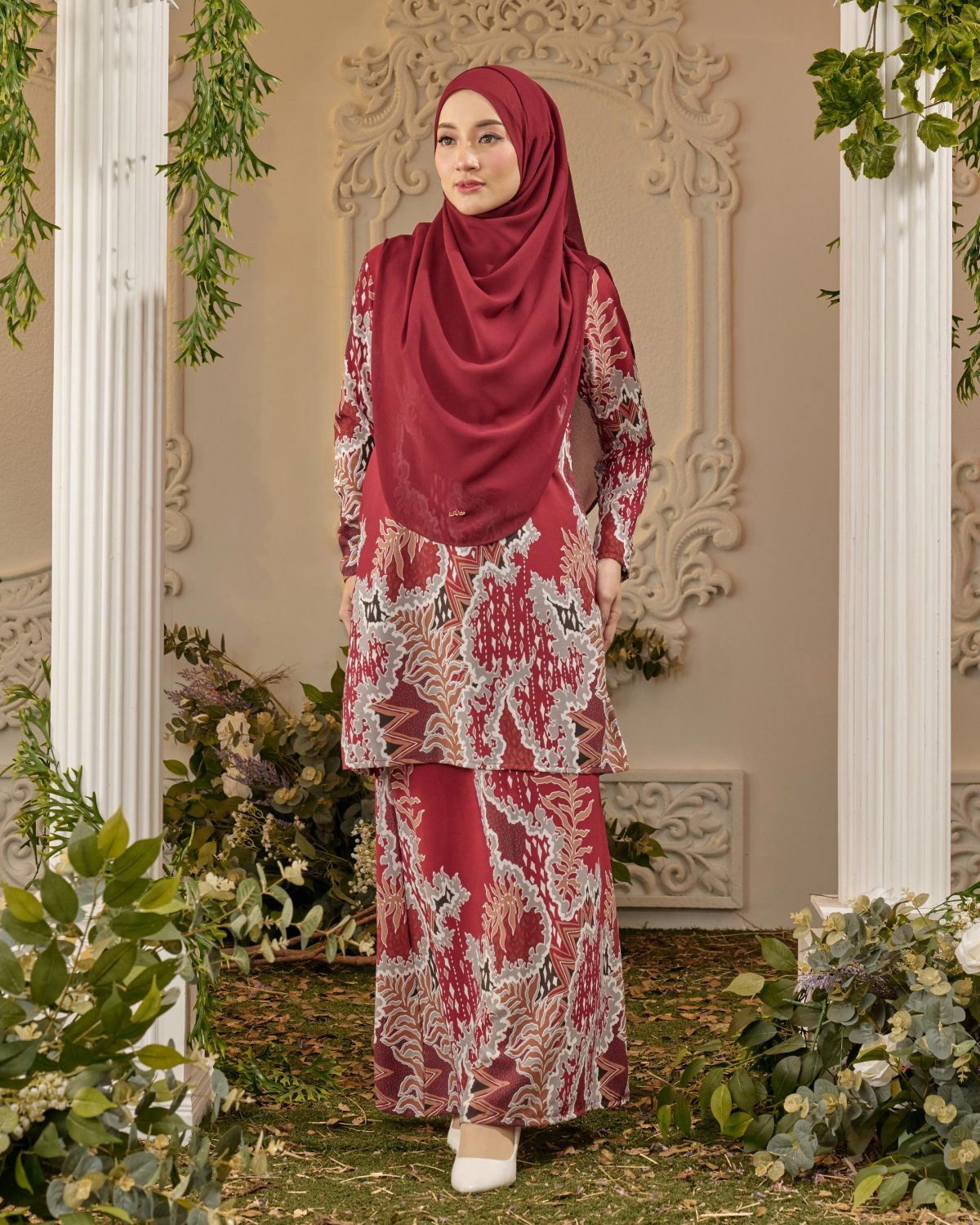 Baju Kurung Moden Batik Sultanah Indra Maroon Kualiti Designer Harga Luarbiasa 4632