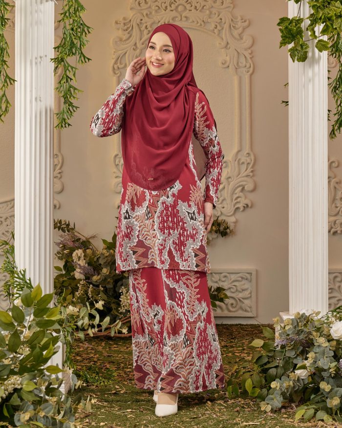 Baju Kurung Moden Batik Sultanah - Indra Maroon