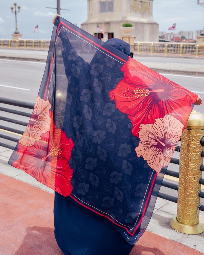 Tudung Bawal Cotton Voile Merdeka - Bunga Raya - Image 5