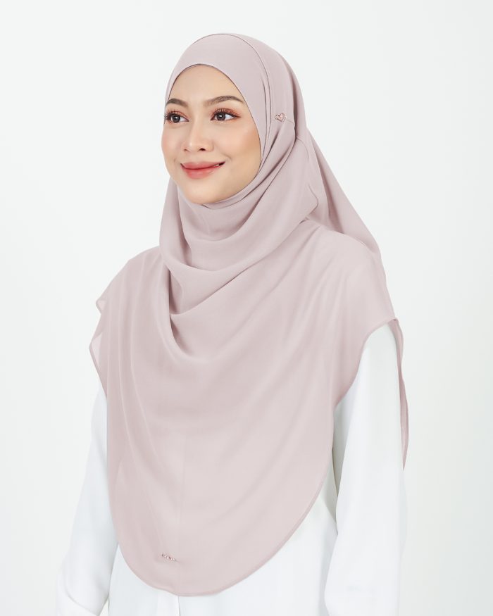 [AS-IS] Tudung Sarung Instant Chiffon Lustia (XL) - Silky Crepe - Image 2