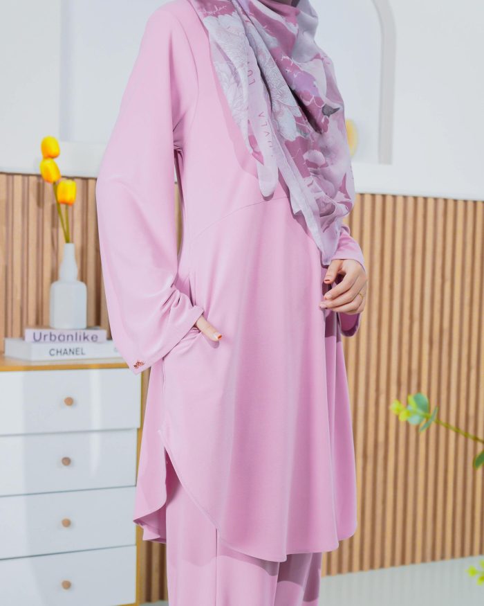 Suit Laisa - Chic Pink - Image 4