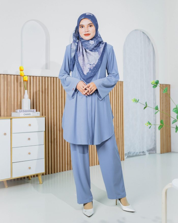 Suit Laisa - Cyan Blue - Image 2