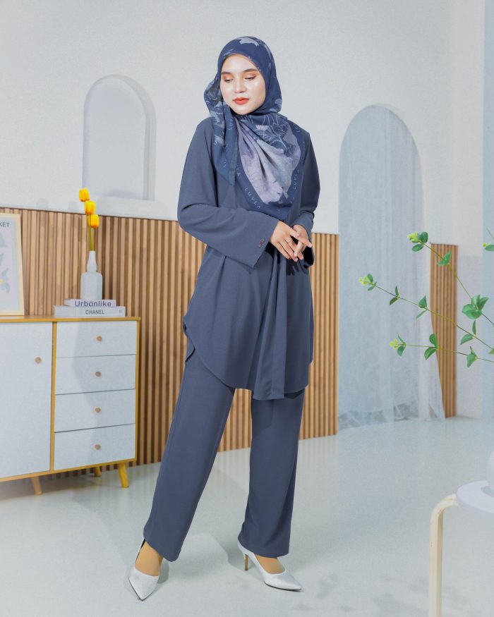 Suit Laisa - Pebble Blue - Image 3