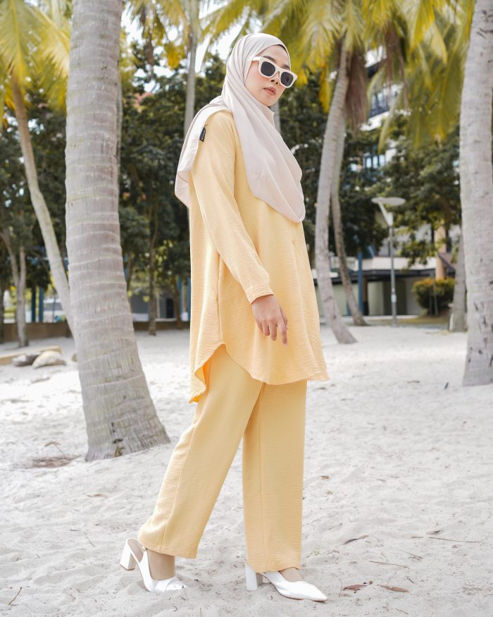 Suit Scha - Blonde Yellow - Image 3