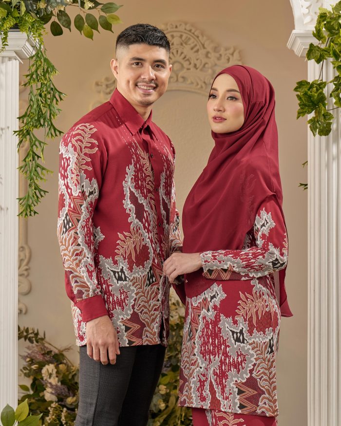 Baju Kurung Moden Batik Sultanah - Indra Maroon - Image 5