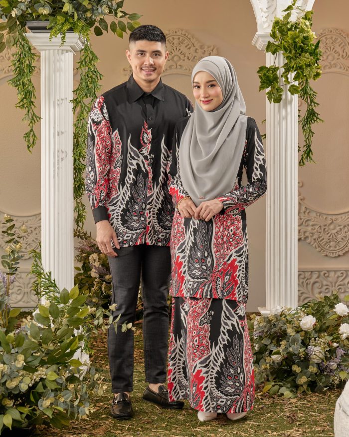 Baju Kurung Moden Batik Sultanah - Pieris Black - Image 6