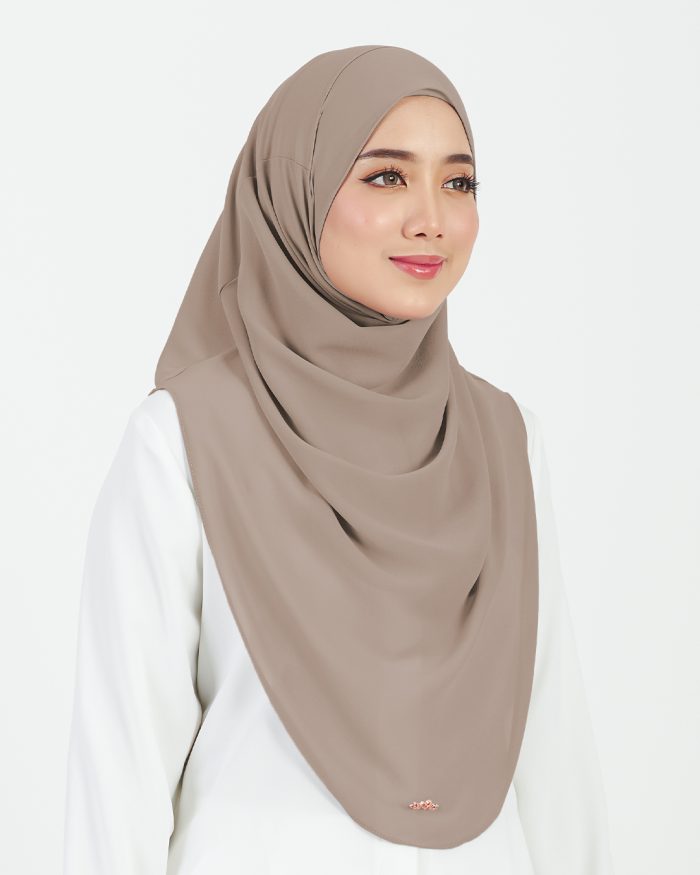 [AS-IS] Tudung Sarung Instant Chiffon Lustia (L) - Tortilla Brown - Image 3