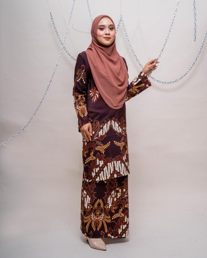 Baju Kurung Batik Safura - Kenanga