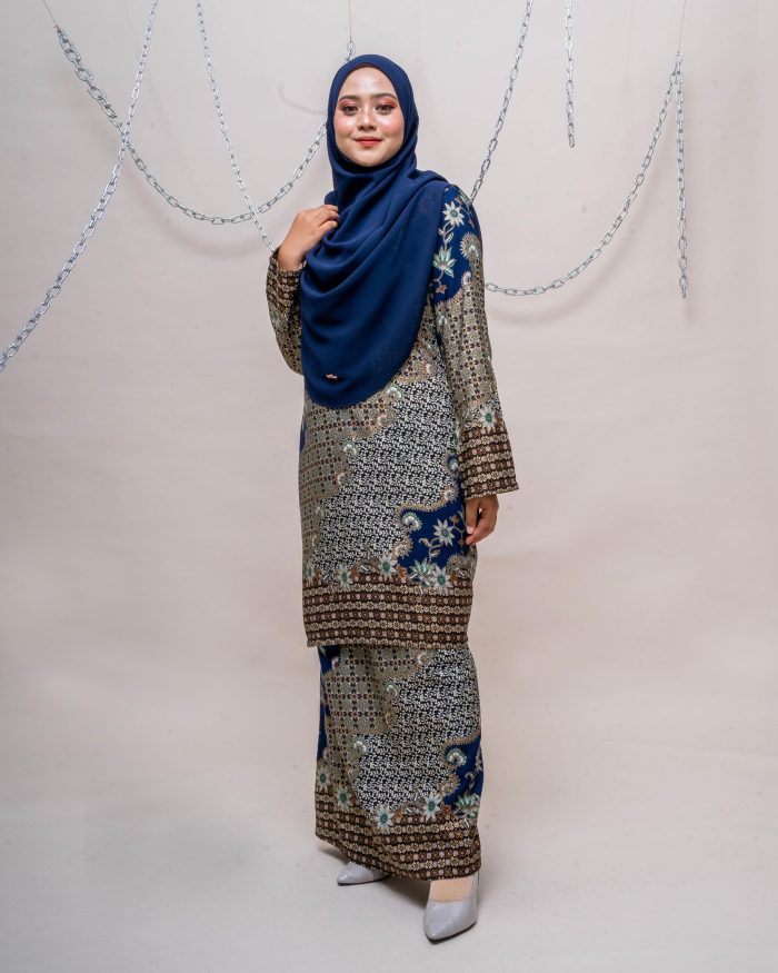 Baju Kurung Batik Safura - Puspawangi