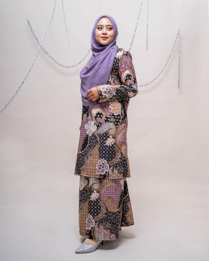 Baju Kurung Batik Safura - Widuri