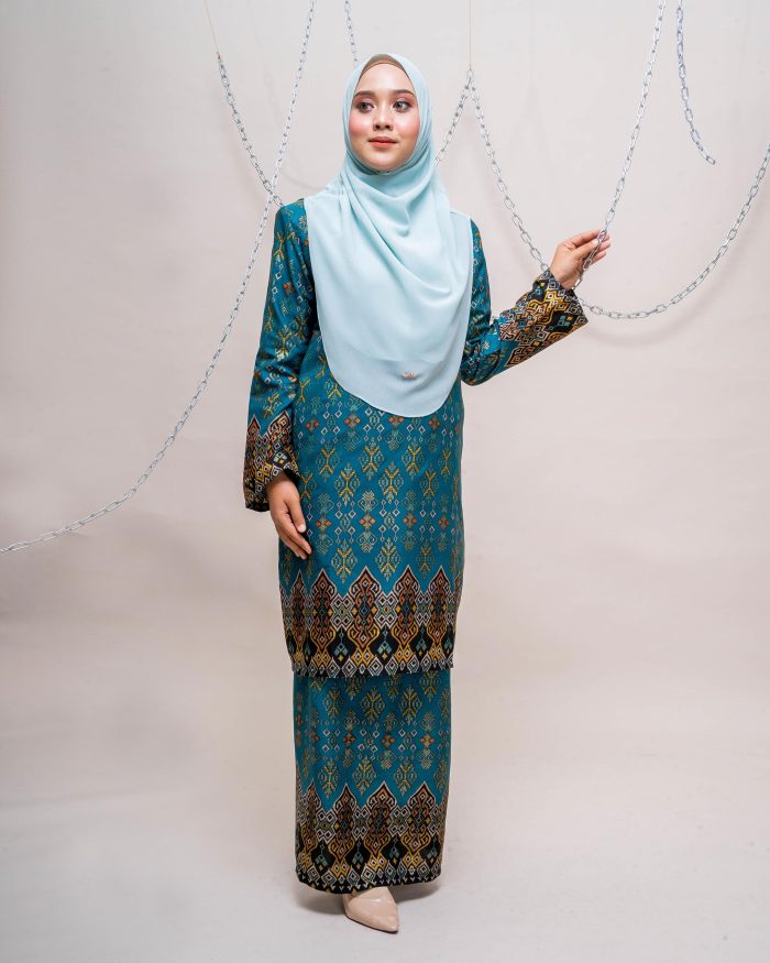 Baju Kurung Batik Safura - Zaitun