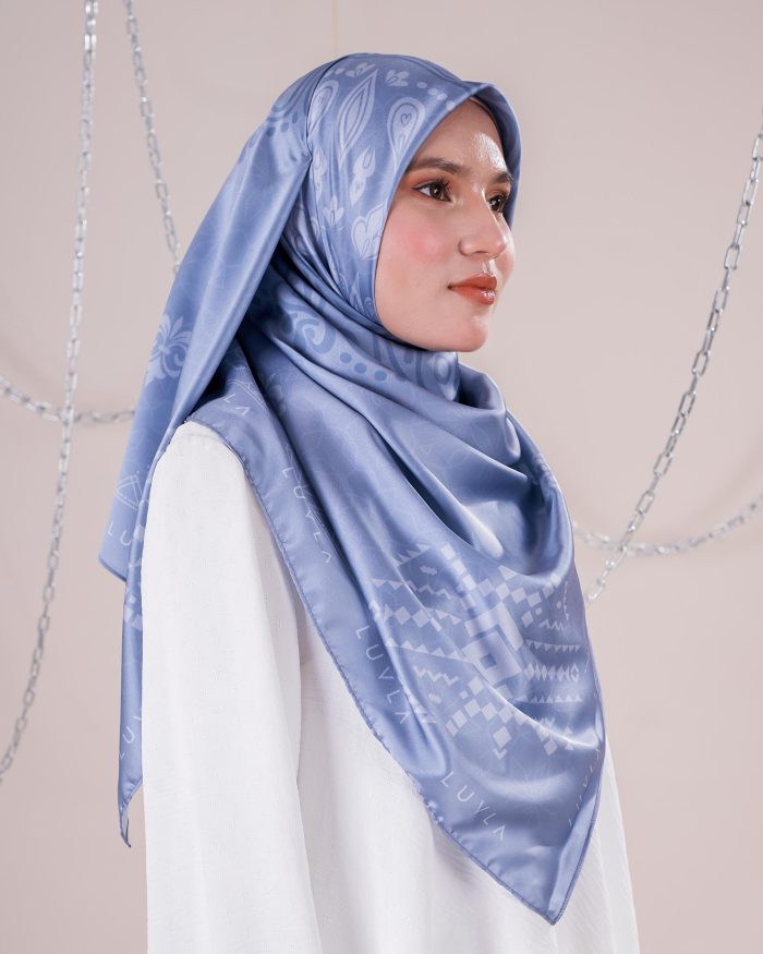 Tudung Bawal Satin Casablanca - Safi - Image 5