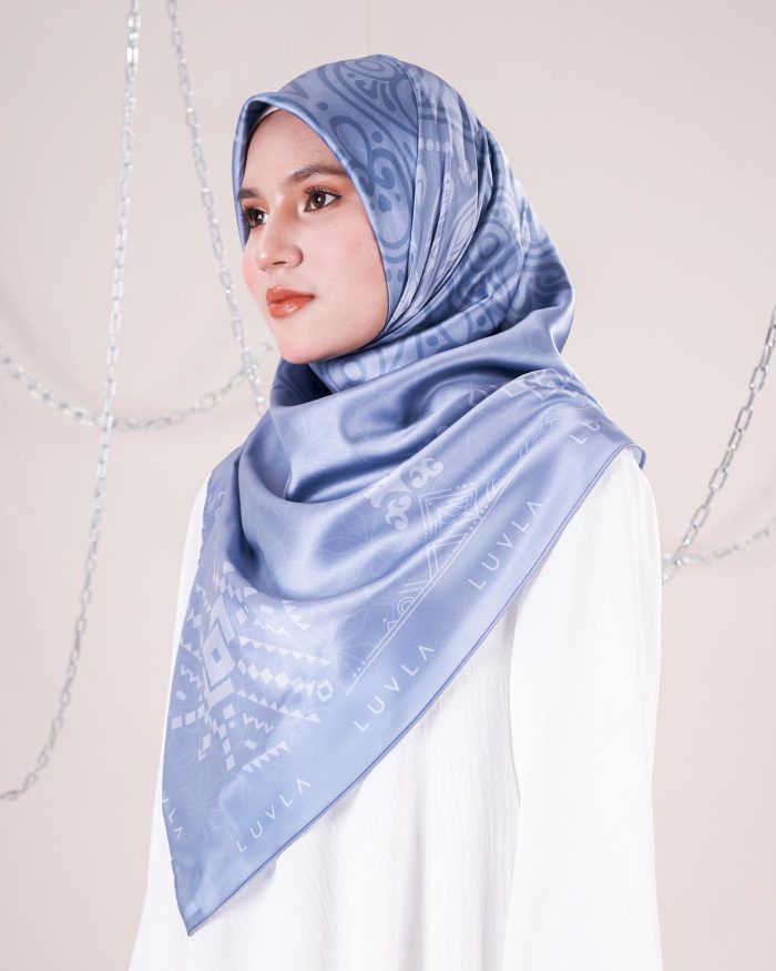 Tudung Bawal Satin Casablanca - Safi - Image 4
