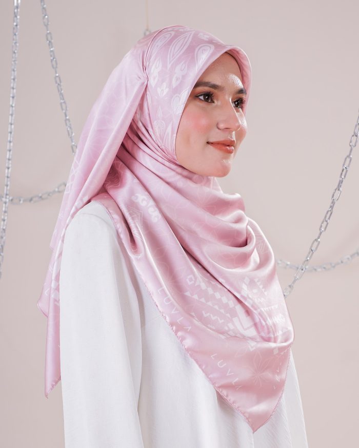 Tudung Bawal Satin Casablanca - Tarfeya - Image 3