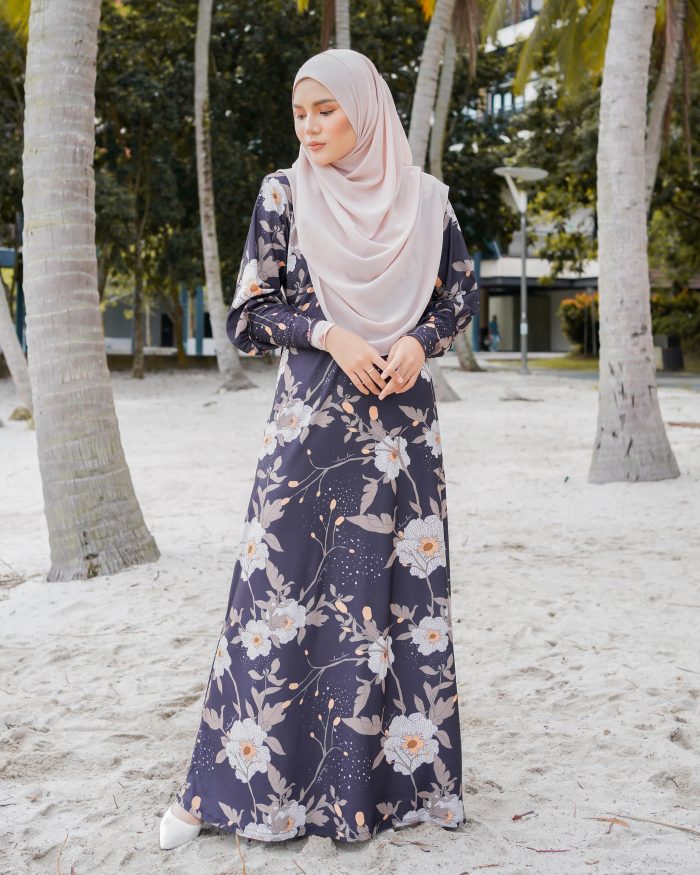 Dress Leila - Midnight Narcissus - Image 2