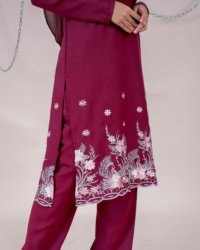 Baju Kurti Sonia - Aurea Maroon - Image 5