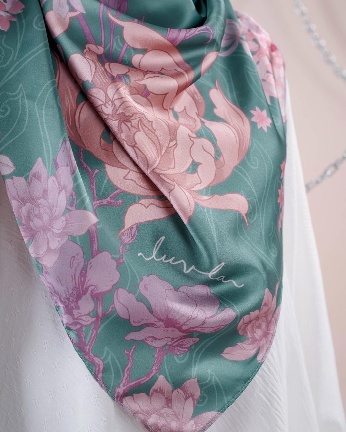 Tudung Bawal Satin Madonna - Medellin - Image 4