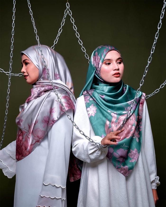 Tudung Bawal Satin Madonna - Dark Ballet - Image 6
