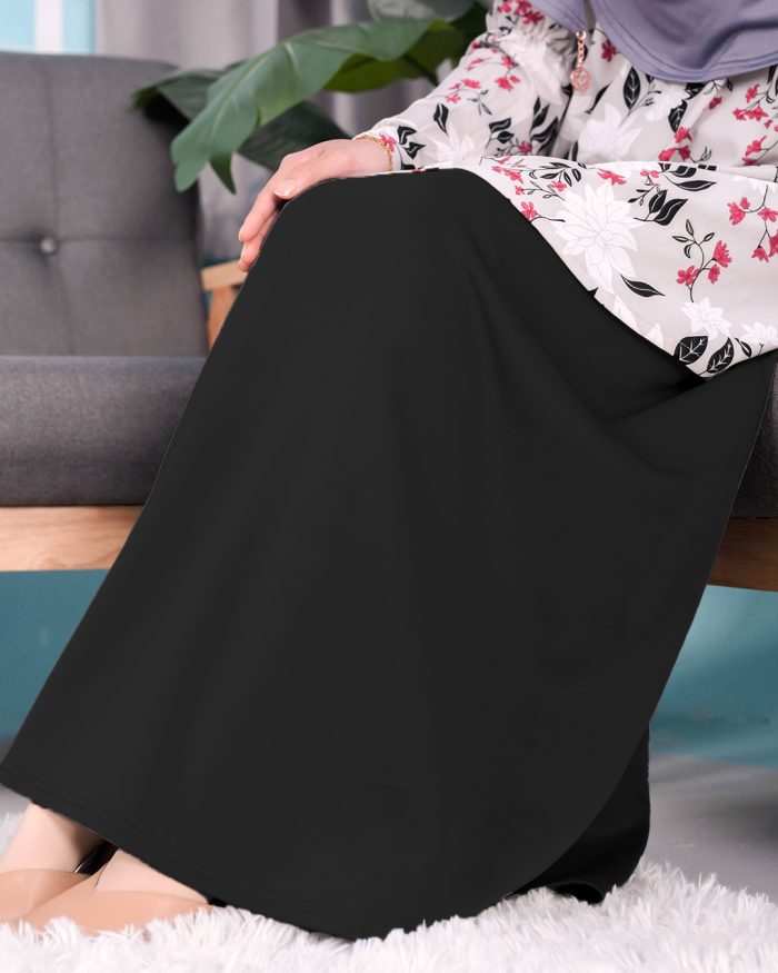 Skirt Lezandra 2.0 - Black - Image 2