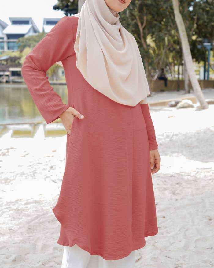 Tunic Rena 2.0 - Apple Red - Image 4