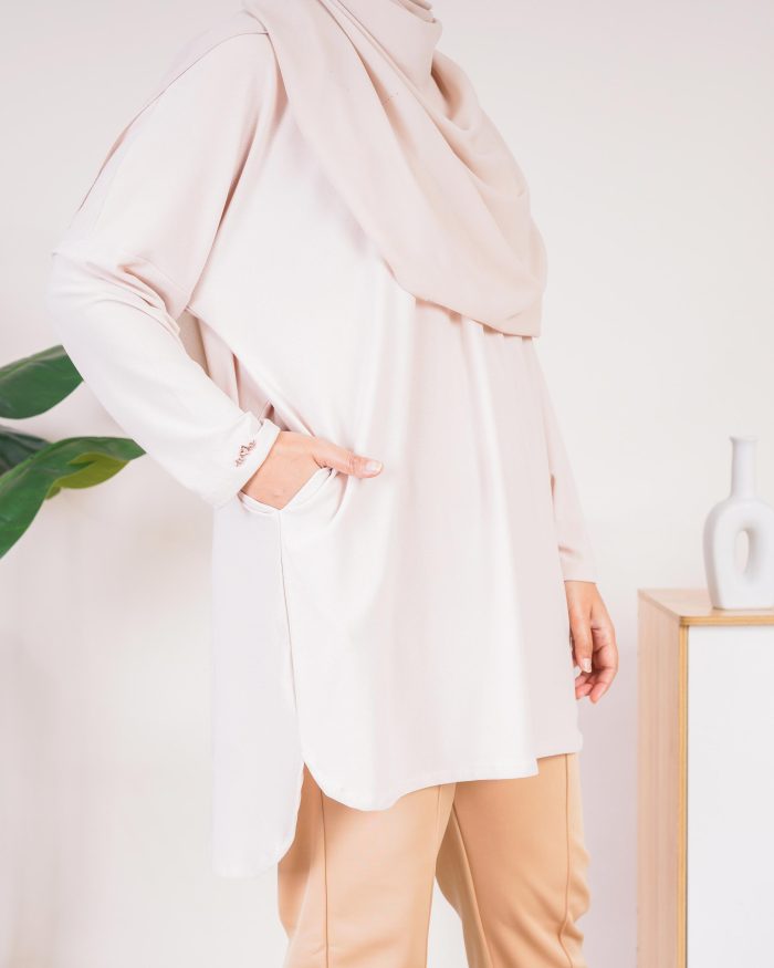 Blouse Laira 2.0 - Light Nude - Image 5