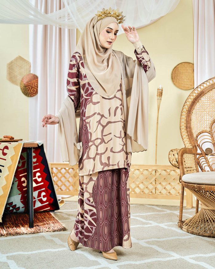 Baju Kurung Moden Batik Sultanah 9.0 - Pawana Brownies - Image 2