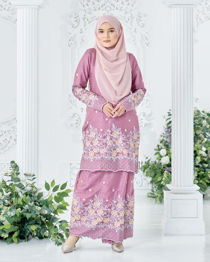 Baju Kurung Sulam Mahsuri - Rose Antique Mauve - Image 3