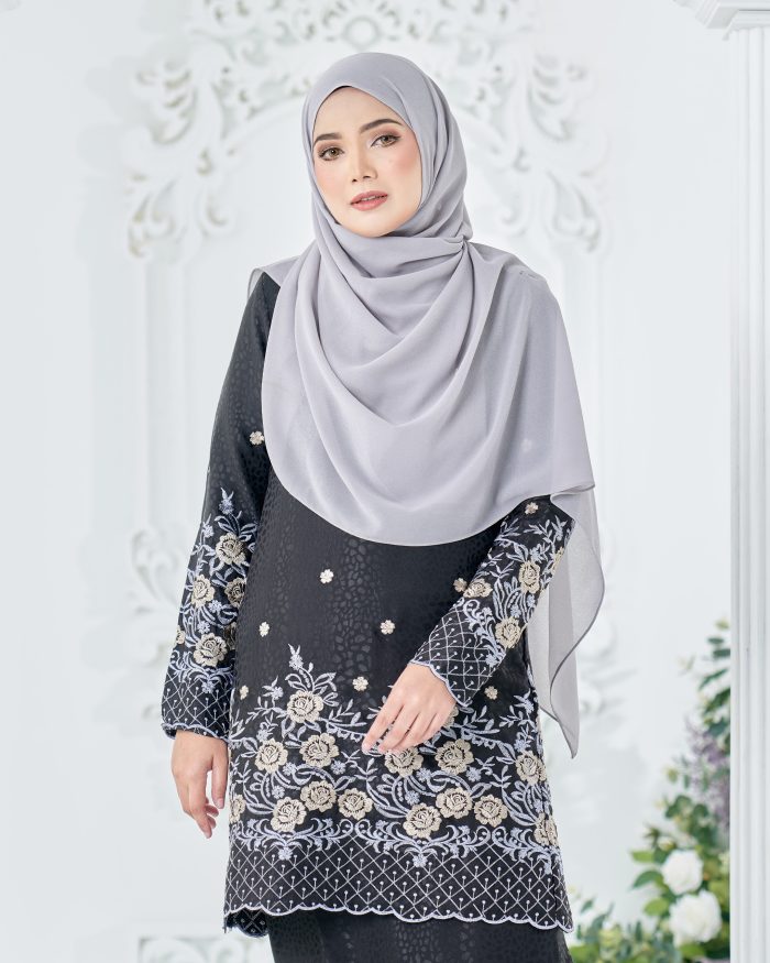 Baju Kurung Sulam Mahsuri - Rose Matte Black - Image 5