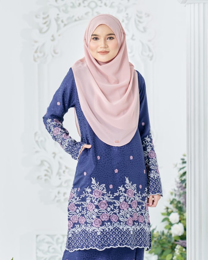 Baju Kurung Sulam Mahsuri - Rose Navy Blue - Image 5