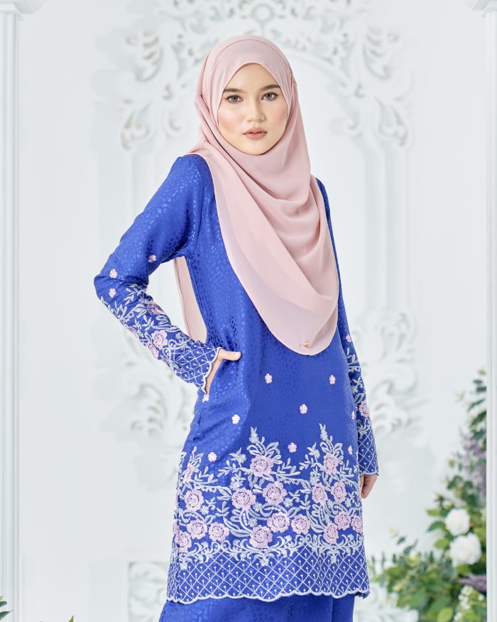 Baju Kurung Sulam Mahsuri - Rose Royal Blue - Image 5