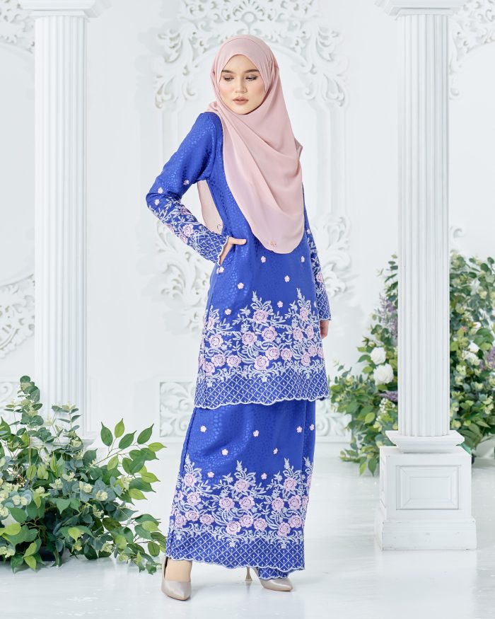 Baju Kurung Sulam Mahsuri - Rose Royal Blue - Image 2