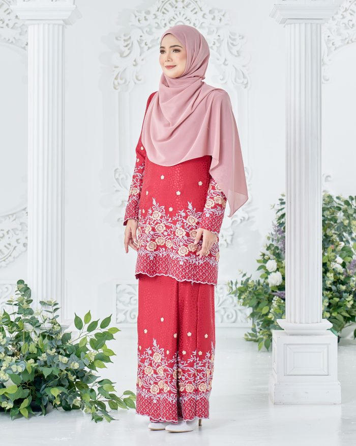 Baju Kurung Sulam Mahsuri - Rose Ruby Red