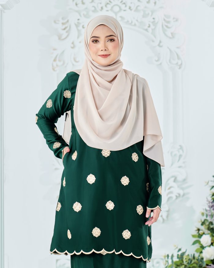 Baju Kurung Sulam Songket Tun Fatimah - Embun Emerald Green - Image 4