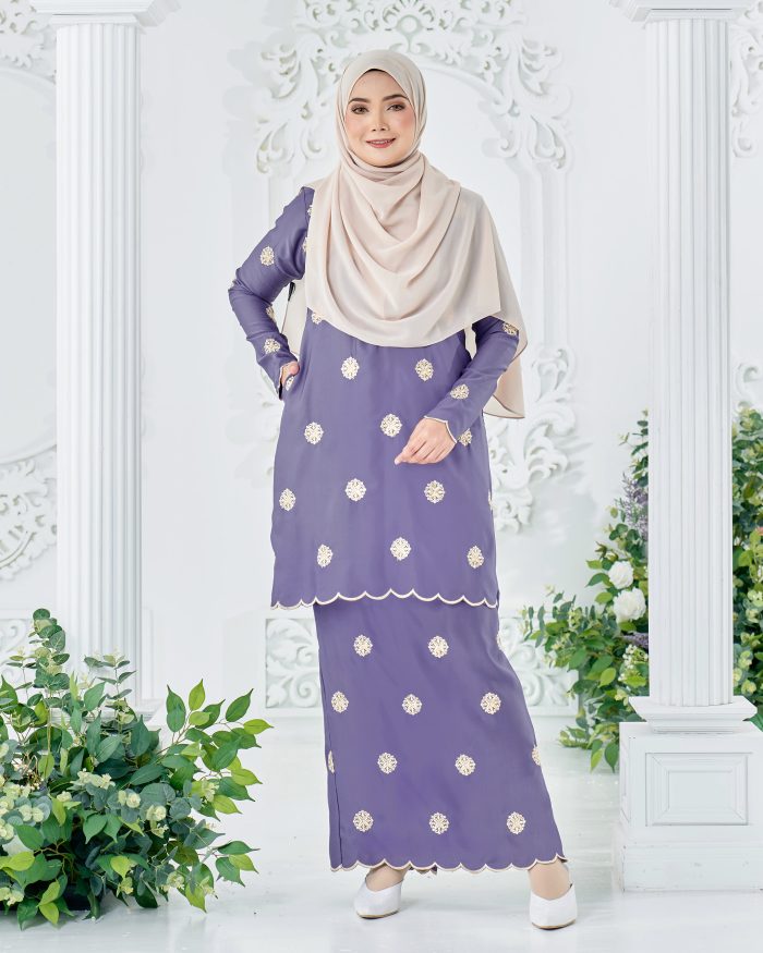 Baju Kurung Sulam Songket Tun Fatimah - Embun Lavendar Purple - Image 3