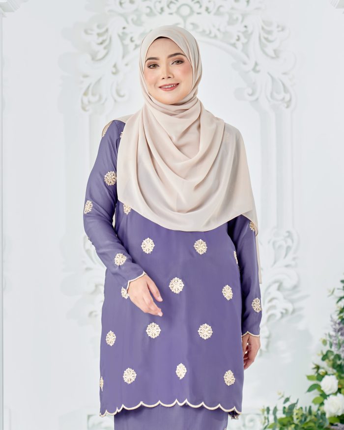 Baju Kurung Sulam Songket Tun Fatimah - Embun Lavendar Purple - Image 4
