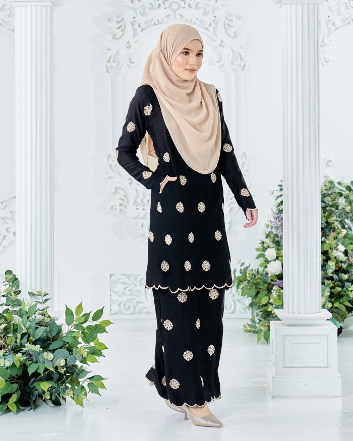 Baju Kurung Sulam Songket Tun Fatimah - Embun Matte Black