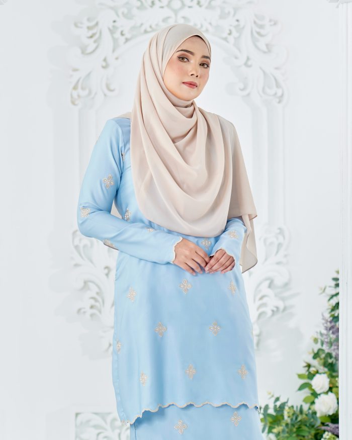 Baju Kurung Sulam Songket Tun Fatimah - Gemala Light Blue - Image 4