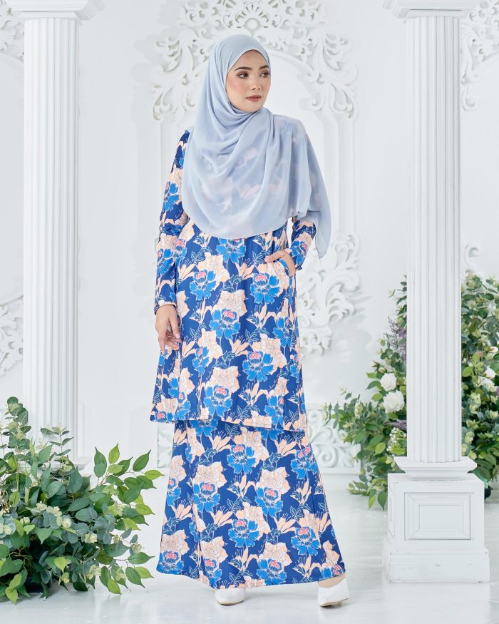 Baju Kurung Pahang Laura Printed 8.0 - Blue Peony