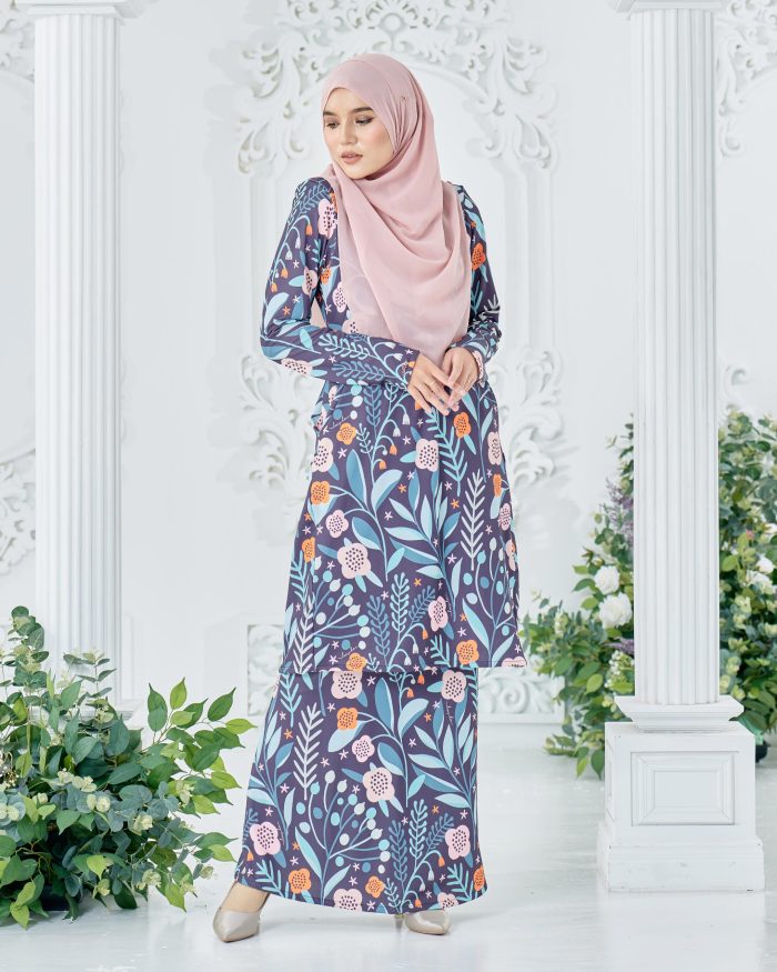 Baju Kurung Pahang Laura Printed 8.0 - Dreamy Flower - Image 2