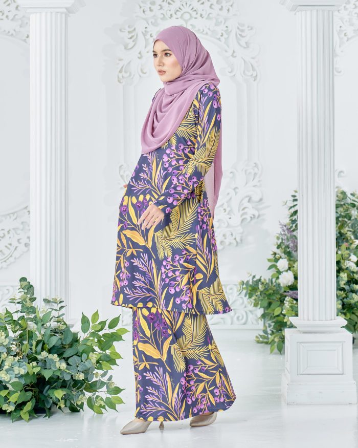 Baju Kurung Pahang Laura Printed 8.0 - Grape Hyacinth