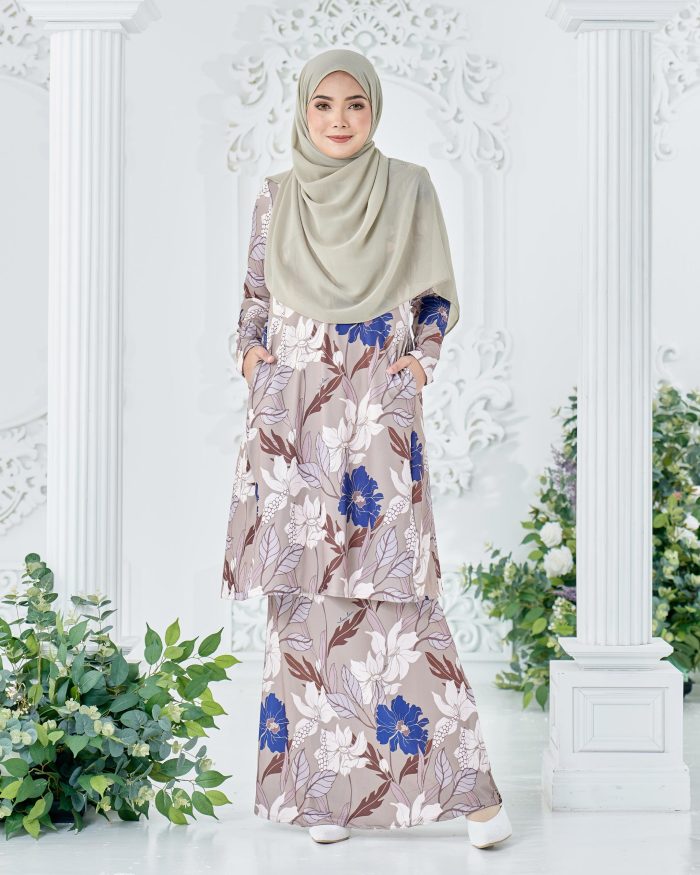 Baju Kurung Pahang Laura Printed 8.0 - Khaki Alstromeria