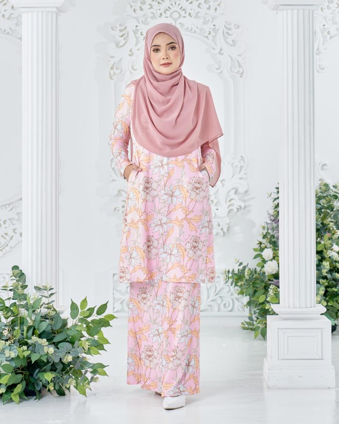 Baju Kurung Pahang Laura Printed 8.0 - Lovely Carnation