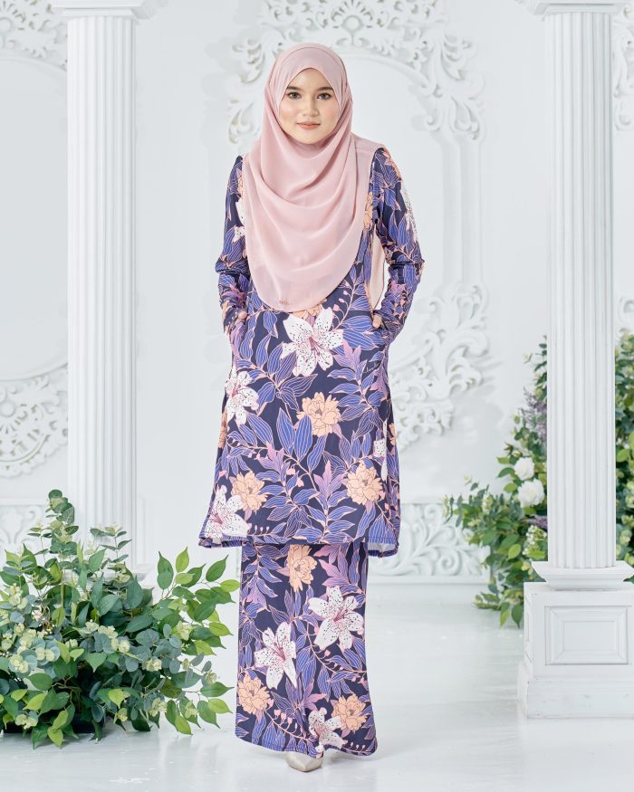 Baju Kurung Pahang Laura Printed 8.0 - Midnight Lily